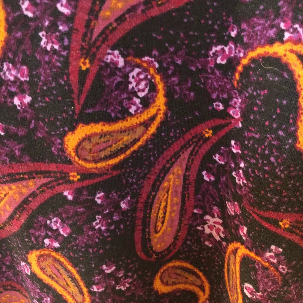 Lularoe Perfect T - Picture 3 of 3
